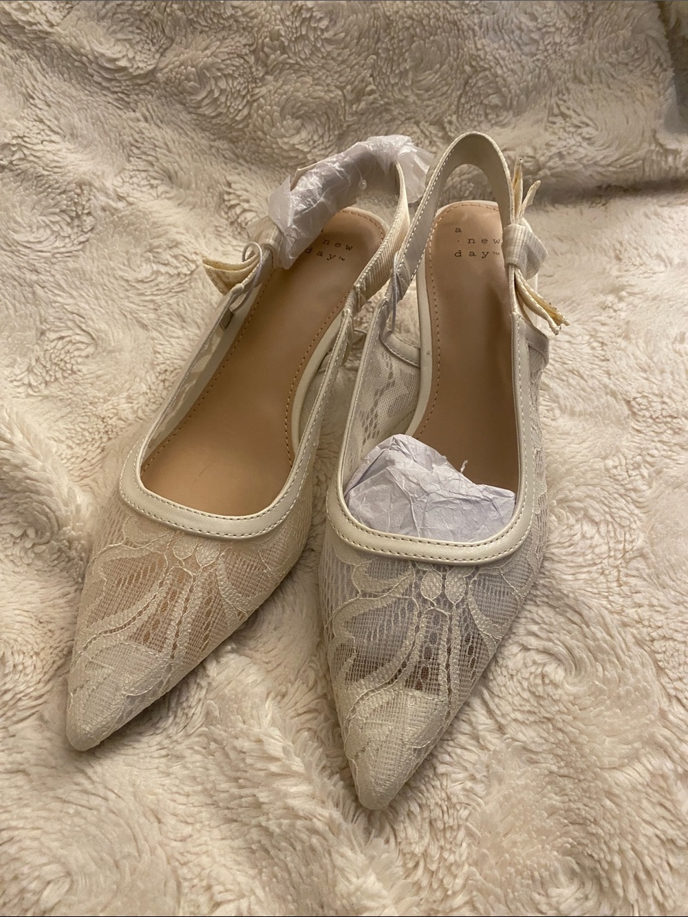 a new day Cream Lace Pointed Toe Slingback Flats